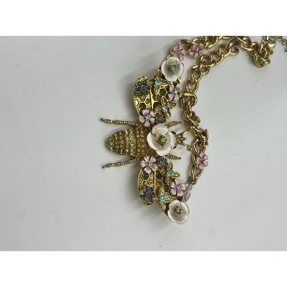 Betsey Johnson Vintage Enchanted Floral Garden Beetle Queen Bee Moth Necklace - Picture 8 of 13
